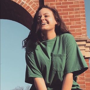 Meet your Posher, Madelyn